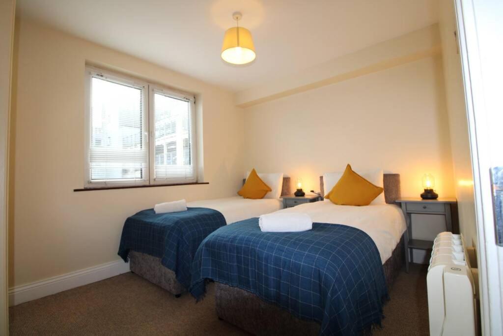 Large 3 Bed, Galway City Centre Apartment Bagian luar foto